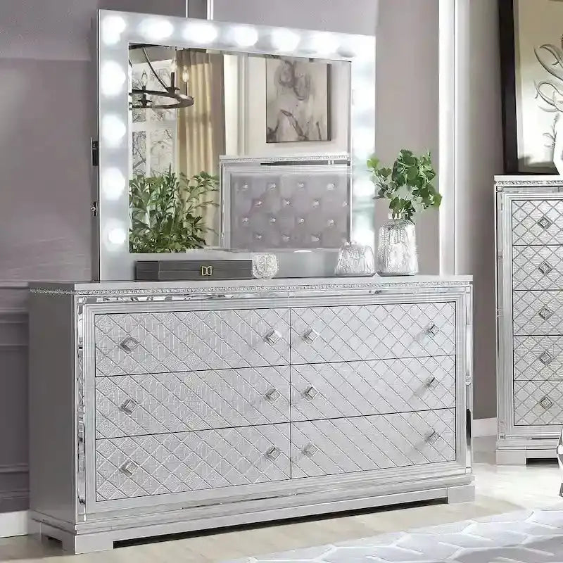 Seleena Glam Tufted Bedroom Set – 5-Piece Silver-Wood Panel Collection with USB Charging Ports