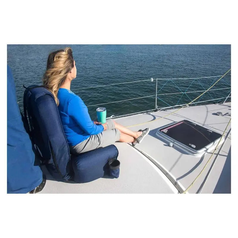 West Marine Portable High-Back Seat – UV-Resistant, Water-Repellent with Pockets