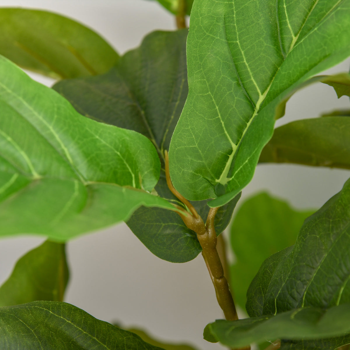 HOMCOM Künstlicher Ficus für Innen- und Außenbereich, Realistische künstliche Pflanze mit 78 Blättern, 130cm