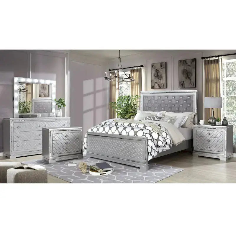 Seleena Glam Tufted Bedroom Set – 5-Piece Silver-Wood Panel Collection with USB Charging Ports